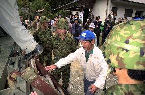 Residents in Kashima town evacuate in nuclear accident drill